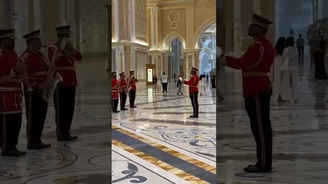 Абу-Даби Full 2 смотреть онлайн