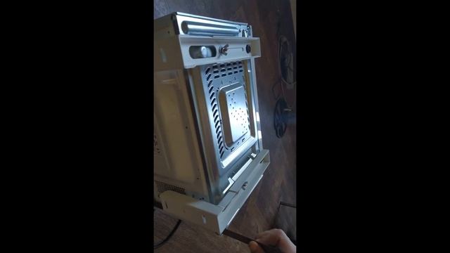 Кронштейн для микроволновки.Как повесить микроволновку на стену Installing a bracket for a microwav смотреть онлайн