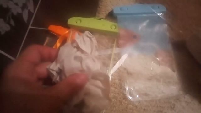 Водонепроницаемый чехол для телефона - обзор. Погружение в воду телефона.