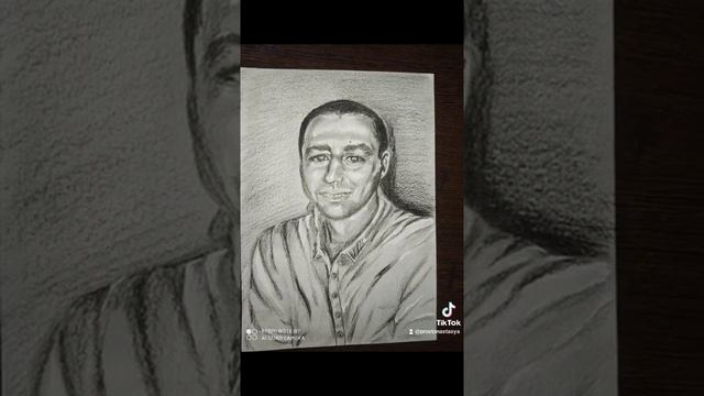 Процесс рисования. Портрет по фото на заказ. Рисую портреты знаменитостей. смотреть онлайн