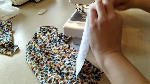 Обработка низа рукава с разрезом , как пришить манжет. #обработканизарукавасразрезом смотреть онлайн