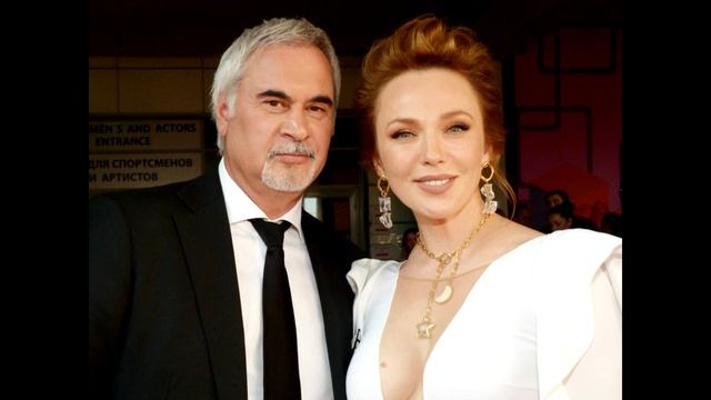 Альбина Джанабаева рассказала как проводит время после родов смотреть онлайн