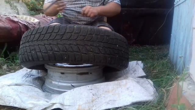 КАК СДЕЛАТЬ ШИНОМОНТАЖ СВОИМИ РУКАМИ БЕСКАМЕРНОЙ ПОКРЫШКИ? смотреть онлайн