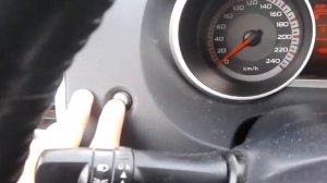 Видео: Как пользоваться бортовым компьютером в Mitsubishi Outlander XL?