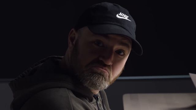 Is It A Smartphone Or Is It A Laptop? смотреть онлайн