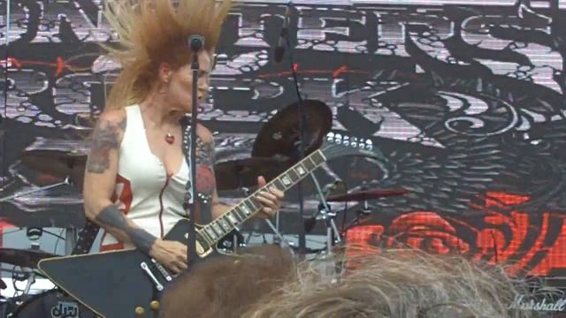 Lita Ford: Cherry Bomb смотреть онлайн