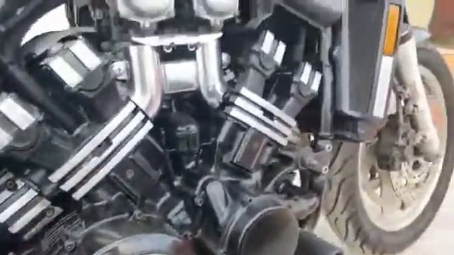 Продаю YAMAHA V-MAX 1200 б/п. год выпуска 2001 смотреть онлайн