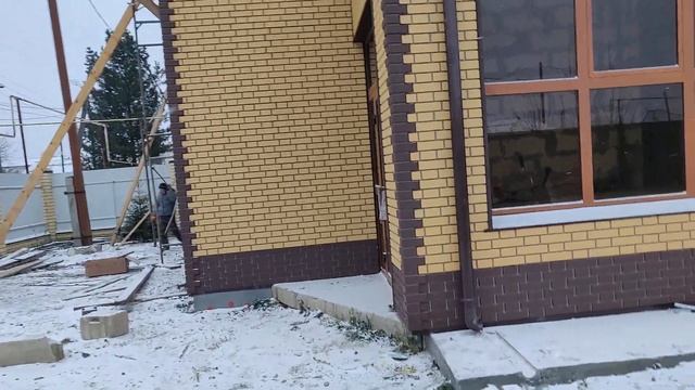 Пластиковые панели. Клинкерный кирпич. Продолжение работ 4. смотреть онлайн