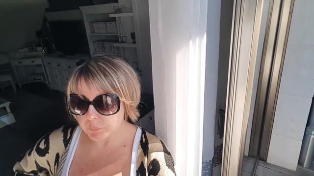 ЖЕНСКИЕ БУДНИ В ПАРИЖЕ смотреть онлайн