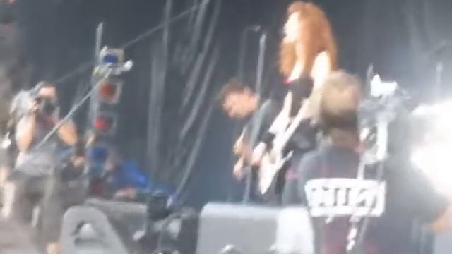 Melissa Auf der Maur - MAdM Steele Tribute (Heavy MTL) смотреть онлайн