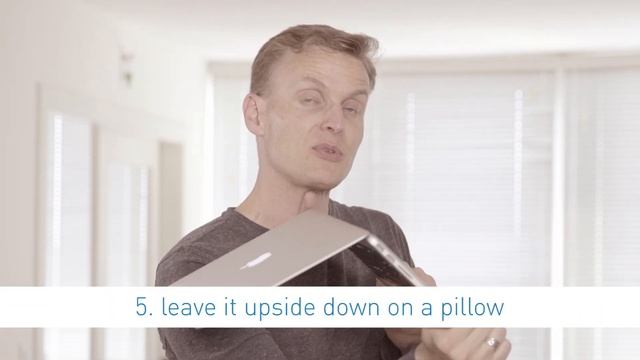 Spilled water on your MacBook? Do this FIRST!!! смотреть онлайн