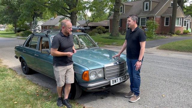 1983 Mercedes 240D W123 | Classic Car Review | with Casey Williams смотреть онлайн