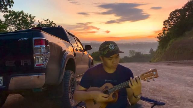 GREENSLEEVES Ukulele Fingerstyle by King Moreno смотреть онлайн