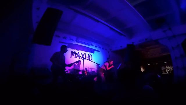 dumb voice - Музыка внутри / Lampa's B-day, МахноПаб, Днепропетровск, 28.03.2015 смотреть онлайн