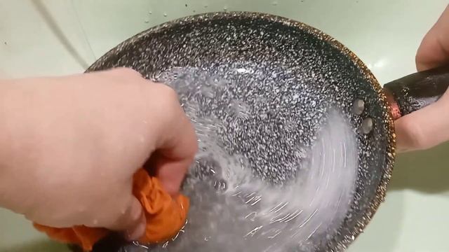 Как ЛЕГКО прочистить ЗАСОР в раковине и ванной смотреть онлайн