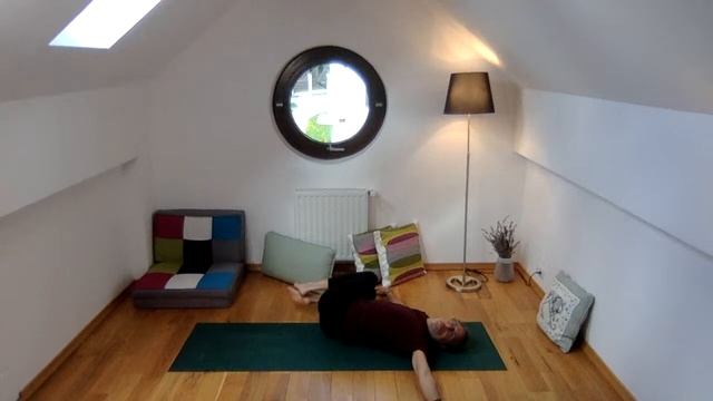 Yoga of Presence / Yogilates Friday 8th of May 8:30 AM смотреть онлайн
