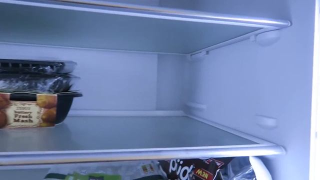 Hisense FMN431W20C American Fridge Freezer Review смотреть онлайн