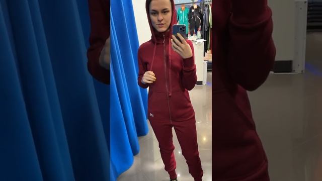 Обзор на женский комбинезон Fresh бордовый от CAVEОбзор на женский комбинезон Fresh бордовый от CAVE смотреть онлайн