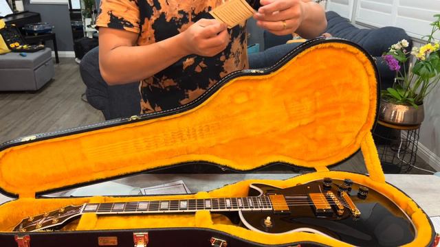 Beli Gibson Les Paul Custom Ebony Gloss смотреть онлайн