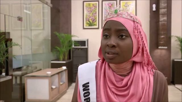 Indonesian Muslim Pageant Challenges Western Beauty Contests