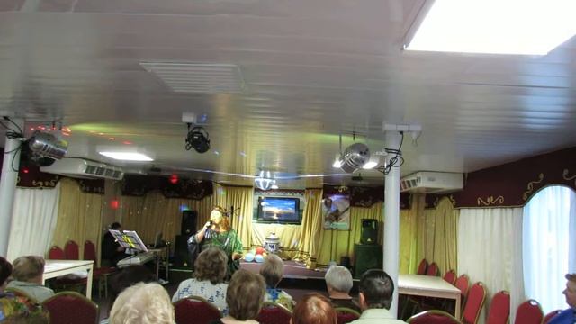 Я мечтала о морях и кораллах