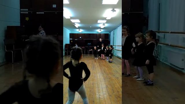 Открытый урок студия танца Гном смотреть онлайн