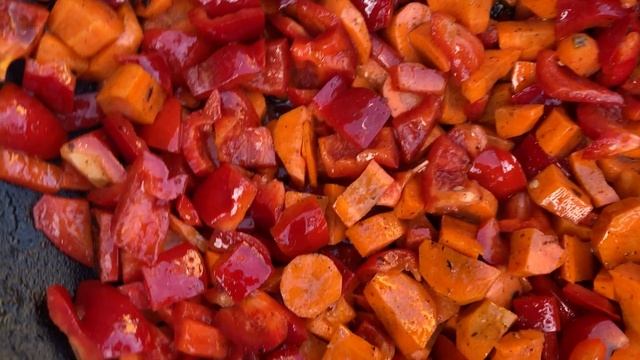 ? МЯСО С ОВОЩАМИ В КАЗАНЕ! ГРУЗИНСКИЙ РЕЦЕПТ ХОРЦИАНИ! ОЧЕНЬ ВКУСНО! смотреть онлайн