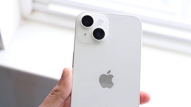 Samsung Galaxy Flip 5 Vs iPhone 14! (Comparison) (Review) смотреть онлайн