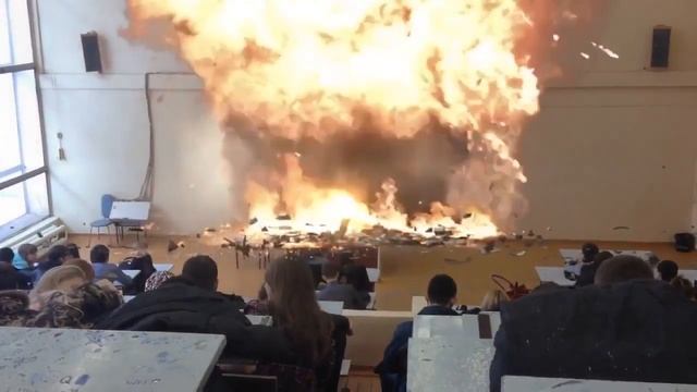 Сладкий сон студента :D смотреть онлайн