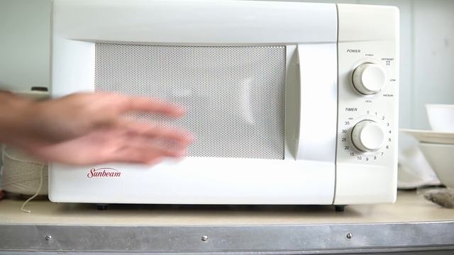 How to Make Chiyu (Chicken Fat) for Ramen in the Microwave смотреть онлайн
