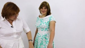 Обзор Наташиного летнего платья Модель платья со спущенным плечом отрезное на талии с юбкой солнце