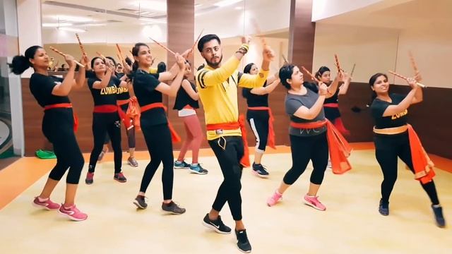 Chogada | Loveyatri | Dandiya Dance Choreography by Amit | Krishna Dance On Janmashtami | New Son смотреть онлайн