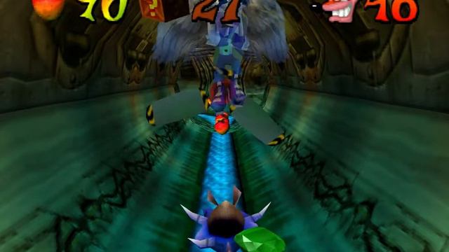 Crash Bandicoot 2 на 100% #13: The Eel Deal (Кристалл + зелёная и белая гемы).