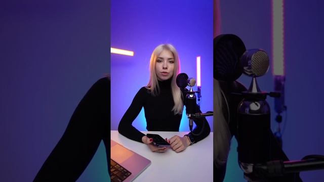 Если во время звонка зажать «Отключить звук», то разговор станет на удержание. смотреть онлайн