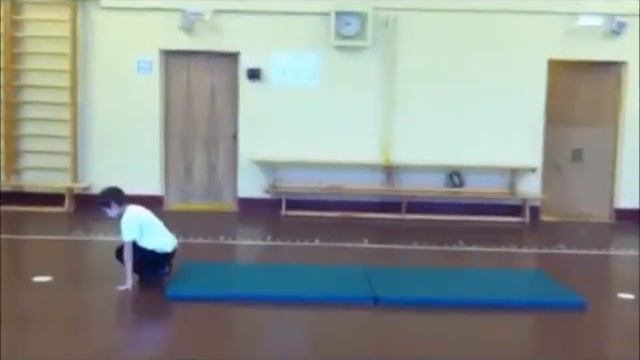 кувырок назад