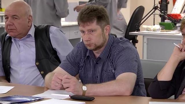 Сергей Швиндт провел выездное заседание Совета по малому среднему предпринимательству смотреть онлайн