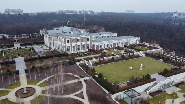 Дворец Косюка, Парк Феофания, Хотов смотреть онлайн