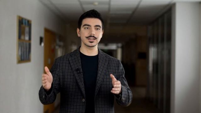 Как смотреть на собеседников, если их несколько - Говори с Леонидом Смеховым смотреть онлайн