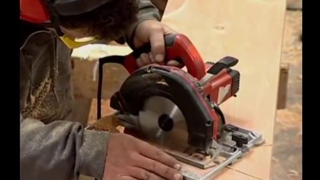 Wangen SZ Holzglockenstuhl 1 смотреть онлайн