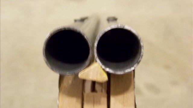 Wooden Double Barrel Shotgun смотреть онлайн