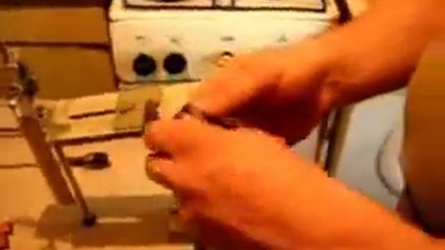 Приспособление для заточки ножей и ножниц "Лада". смотреть онлайн