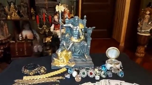 Богатство мужа и жены. смотреть онлайн