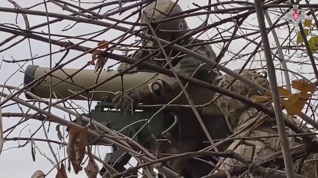 UNIT PENGINTAI & PASUKAN SISTEM ANTI-TANK KORNET DI ZONA KONTAK HANCURKAN SETIAP SERANGAN UKRAINA. смотреть онлайн