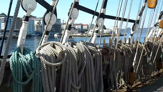 Самые большие и красивые парусные корабли в мире! смотреть онлайн