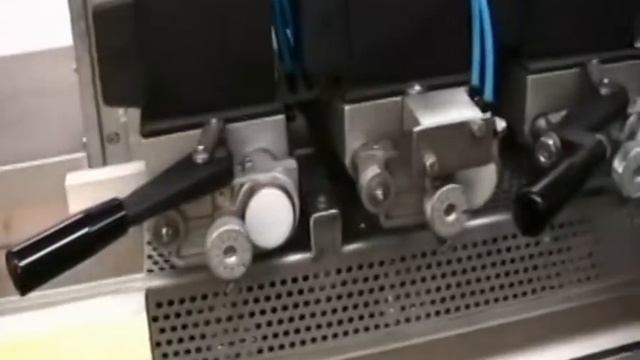 Горизонтальная упаковочная машина TORNADO - упаковка овощей - АНТЕС смотреть онлайн