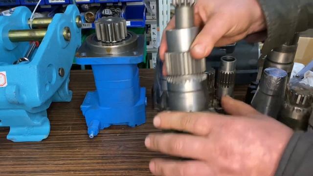 Валы поворота редуктора башни мини экскаватора смотреть онлайн