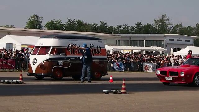 Volkswagen Transporter "Wind Split" Drag Racing vs Ponitac Firebird - Drag racing Hills Race 2014 смотреть онлайн