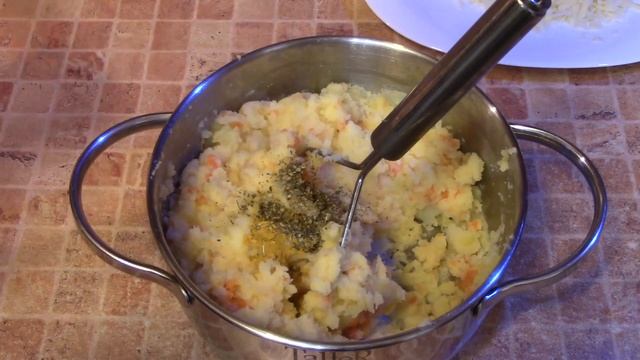 Очень вкусный рецепт! Картофельные гнезда с фаршем смотреть онлайн