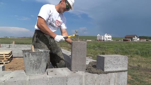 Кладка угла из блока(керамзитобетон)Серия 1 из 5 смотреть онлайн