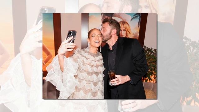 Дженнифер Лопес и Бен Аффлек на прогулке с детьми в Лос-Анджелесе! Jennifer lopez! смотреть онлайн